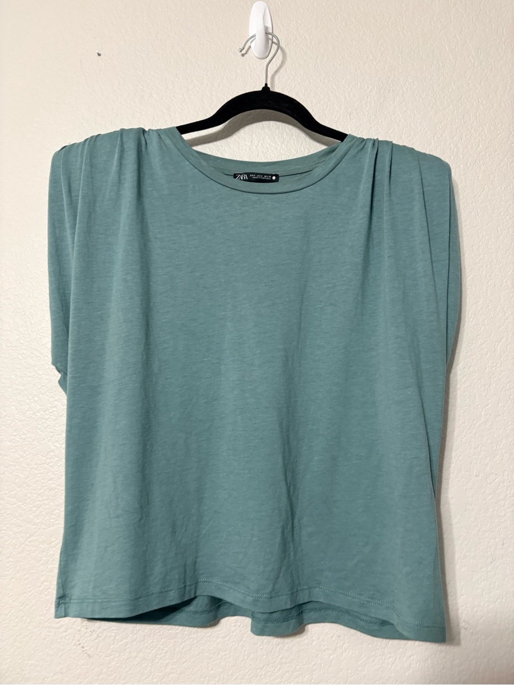 Zara Sage Green Structured Pleated Shoulder‎ Relaxed Fit Short Sleeve Crewneck S